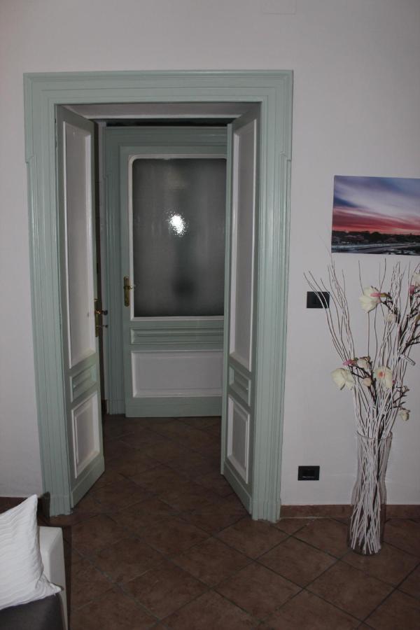 Apartamento Il Quarantaquattro Turín Exterior foto